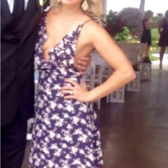 Forever21 dress size small low back low v-neck low v-back - Picture 6 of 6